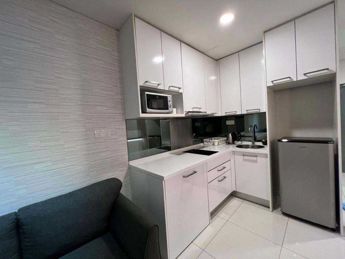 Mercu Summer Suites Klcc By Sweet Home Kuala Lumpur Exterior photo